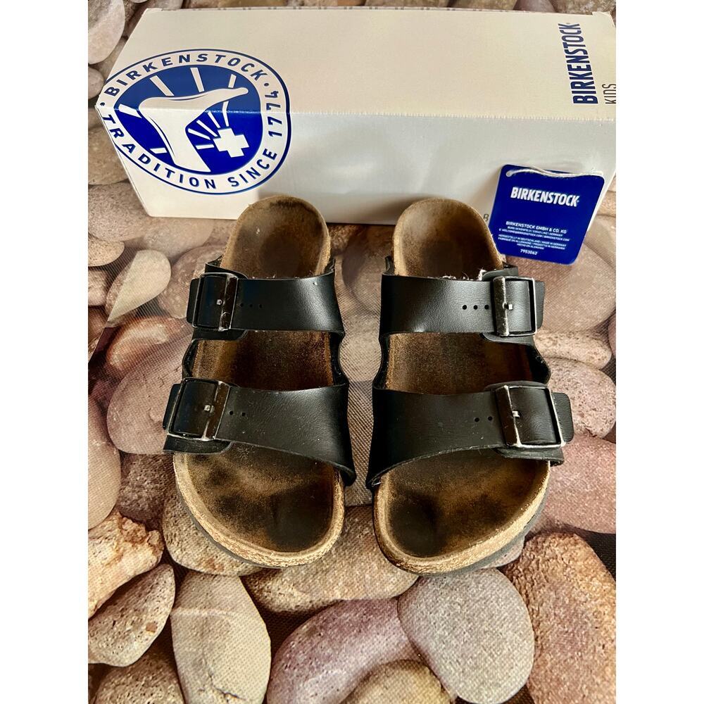 BIRKENSTOCK ARIZONA BLACK SANDAL